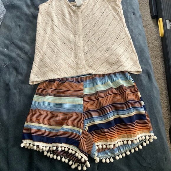 Super cute BOHO shorts - Picture 6 of 6